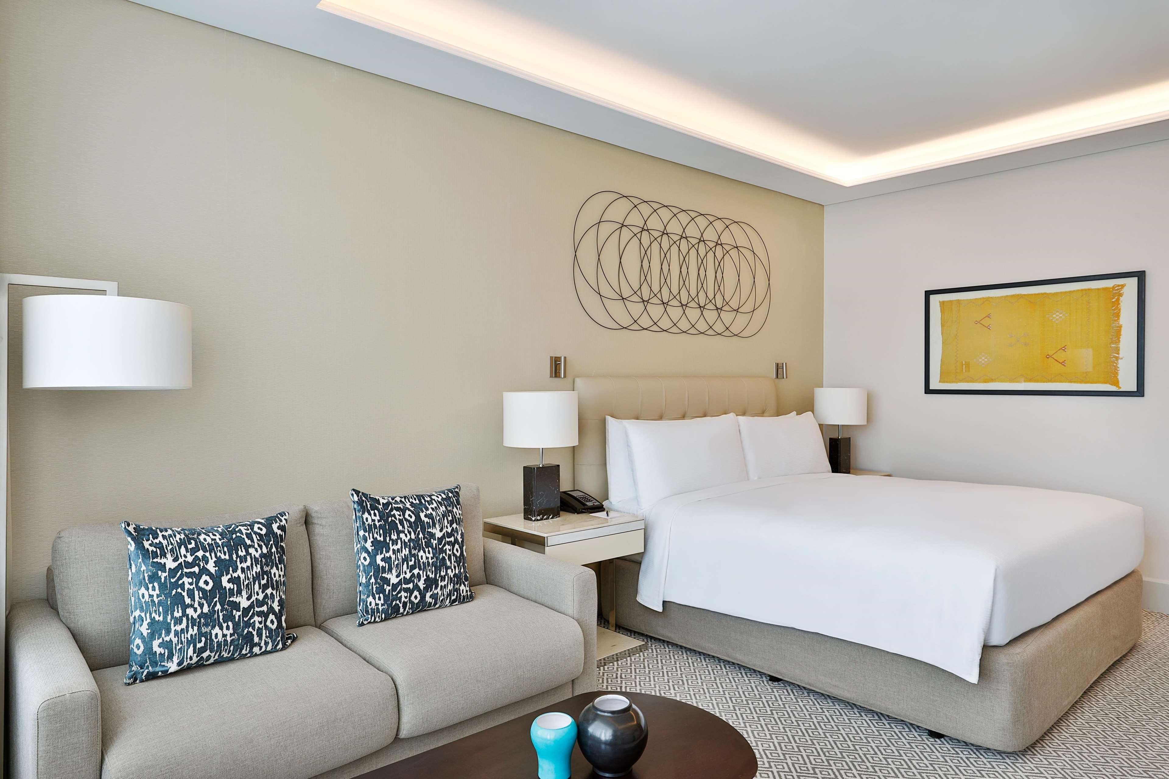 Hilton Tanger City Center Hotel&Residences Eksteriør bilde Deluxe Room