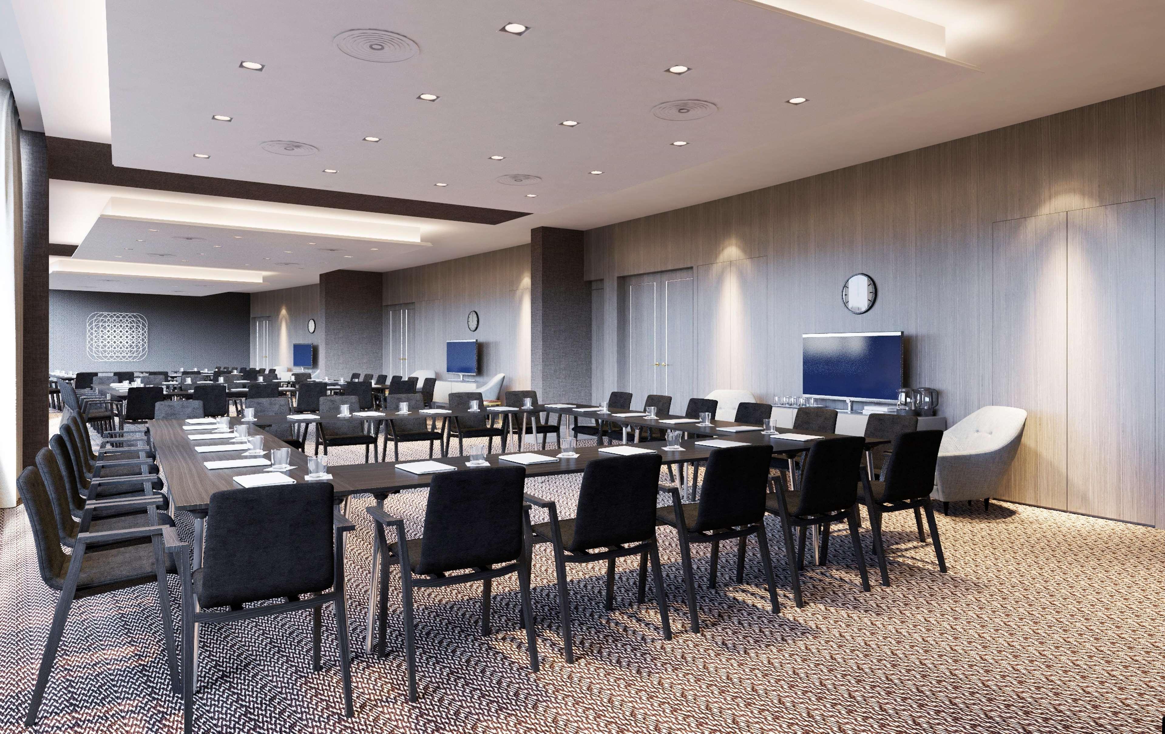 Hilton Tanger City Center Hotel&Residences Eksteriør bilde The Club at Haneda Airport