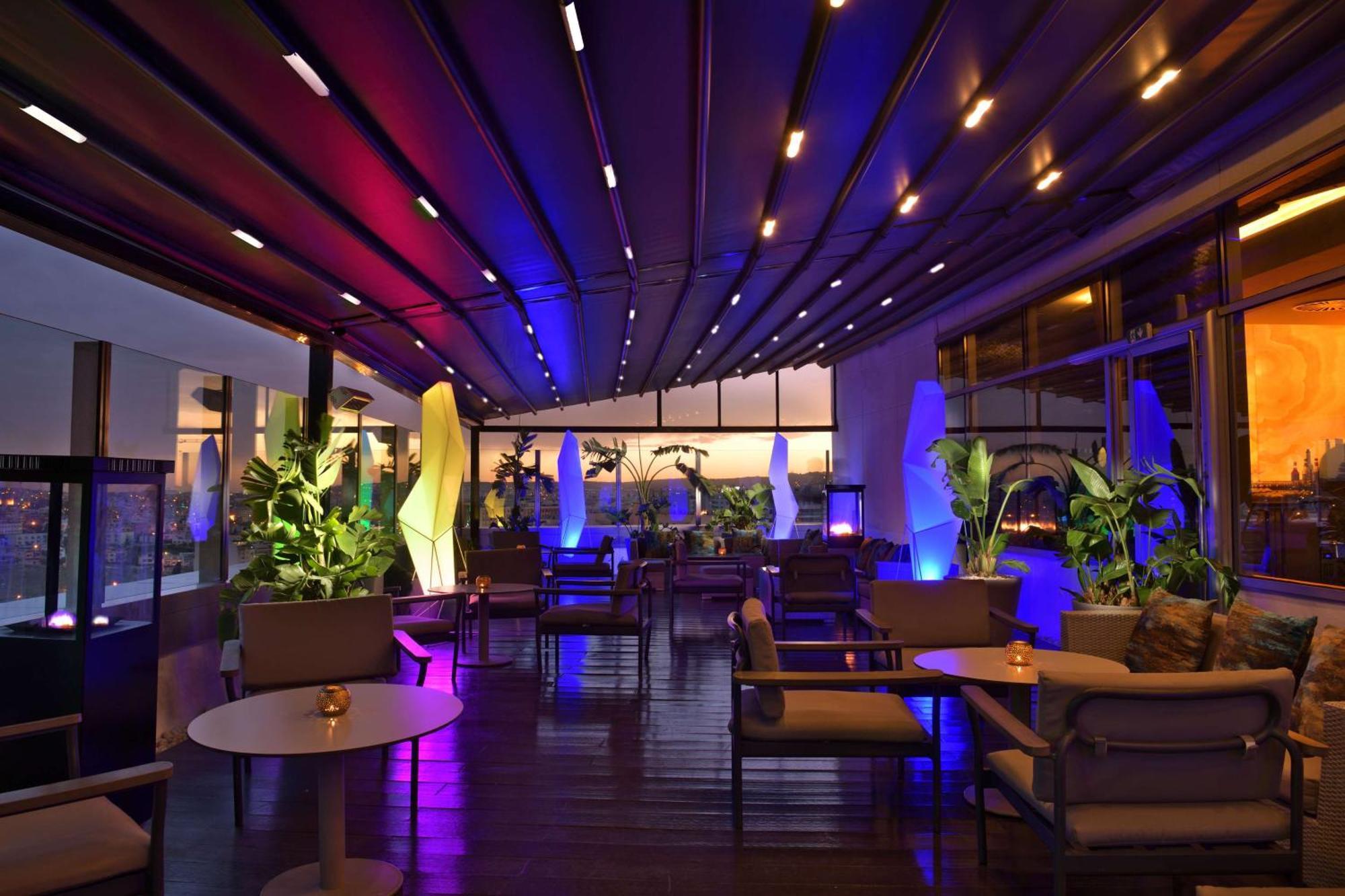 Hilton Tanger City Center Hotel&Residences Eksteriør bilde The interior of the lounge