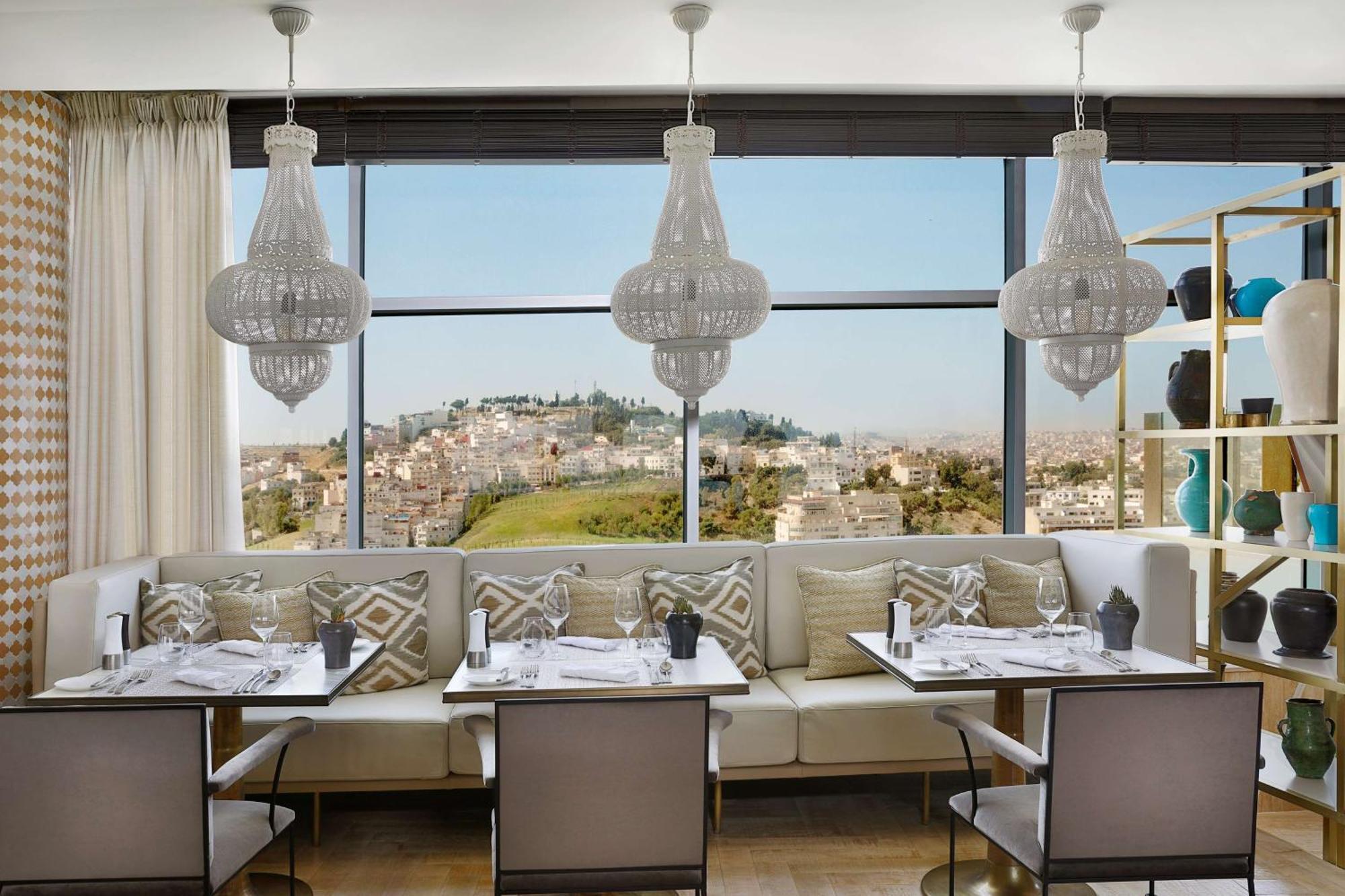 Hilton Tanger City Center Hotel&Residences Eksteriør bilde The restaurant