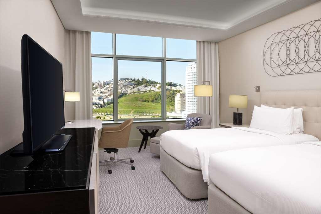 Hilton Tanger City Center Hotel&Residences Rom bilde